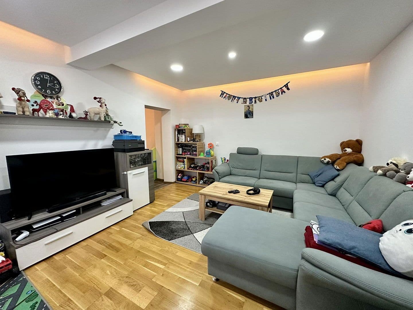 Prenájom bytu 4-izbový 77 m², Fischeraustraße 61, Graz, Štajersko Prenájom bytu 4-izbový 77 m², Fischeraustraße 61, Graz, Štajersko