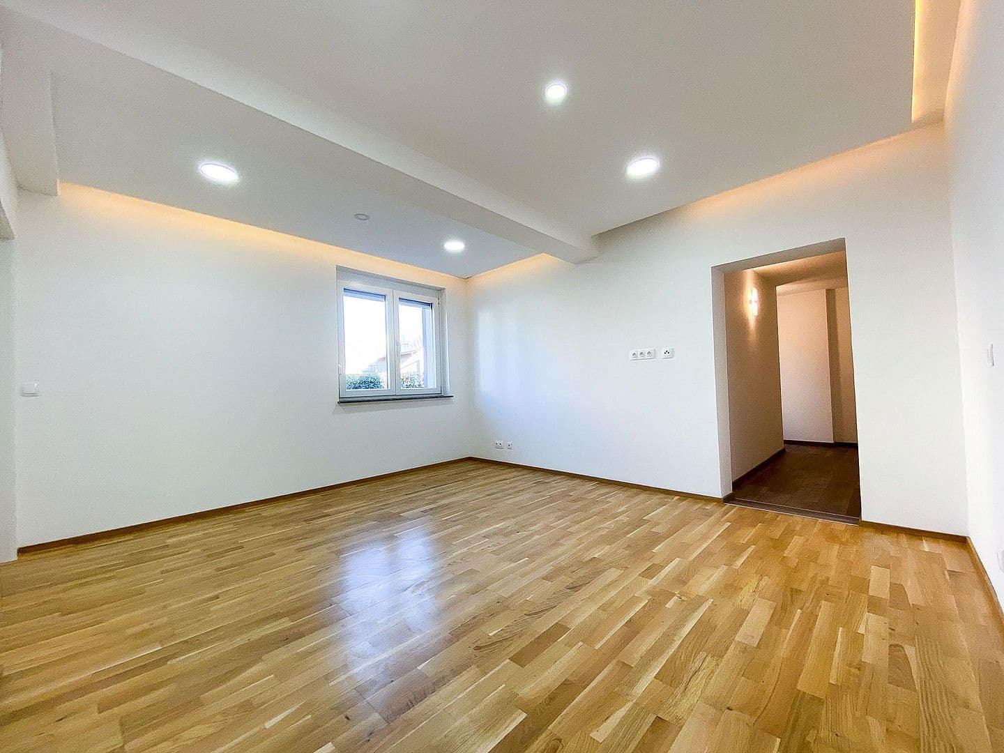 Prenájom bytu 4-izbový 77 m², Fischeraustraße 61, Graz, Štajersko Prenájom bytu 4-izbový 77 m², Fischeraustraße 61, Graz, Štajersko