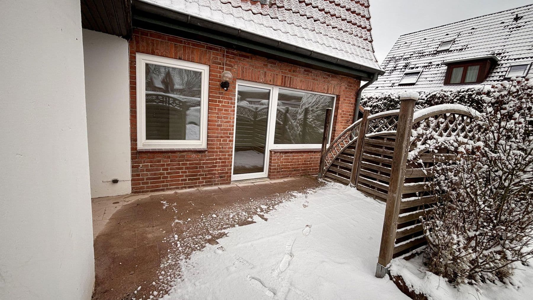 Prenájom bytu 3-izbový 75 m², Ratzeburg, Šlezvicko-Holštajnsko Prenájom bytu 3-izbový 75 m², Ratzeburg, Šlezvicko-Holštajnsko