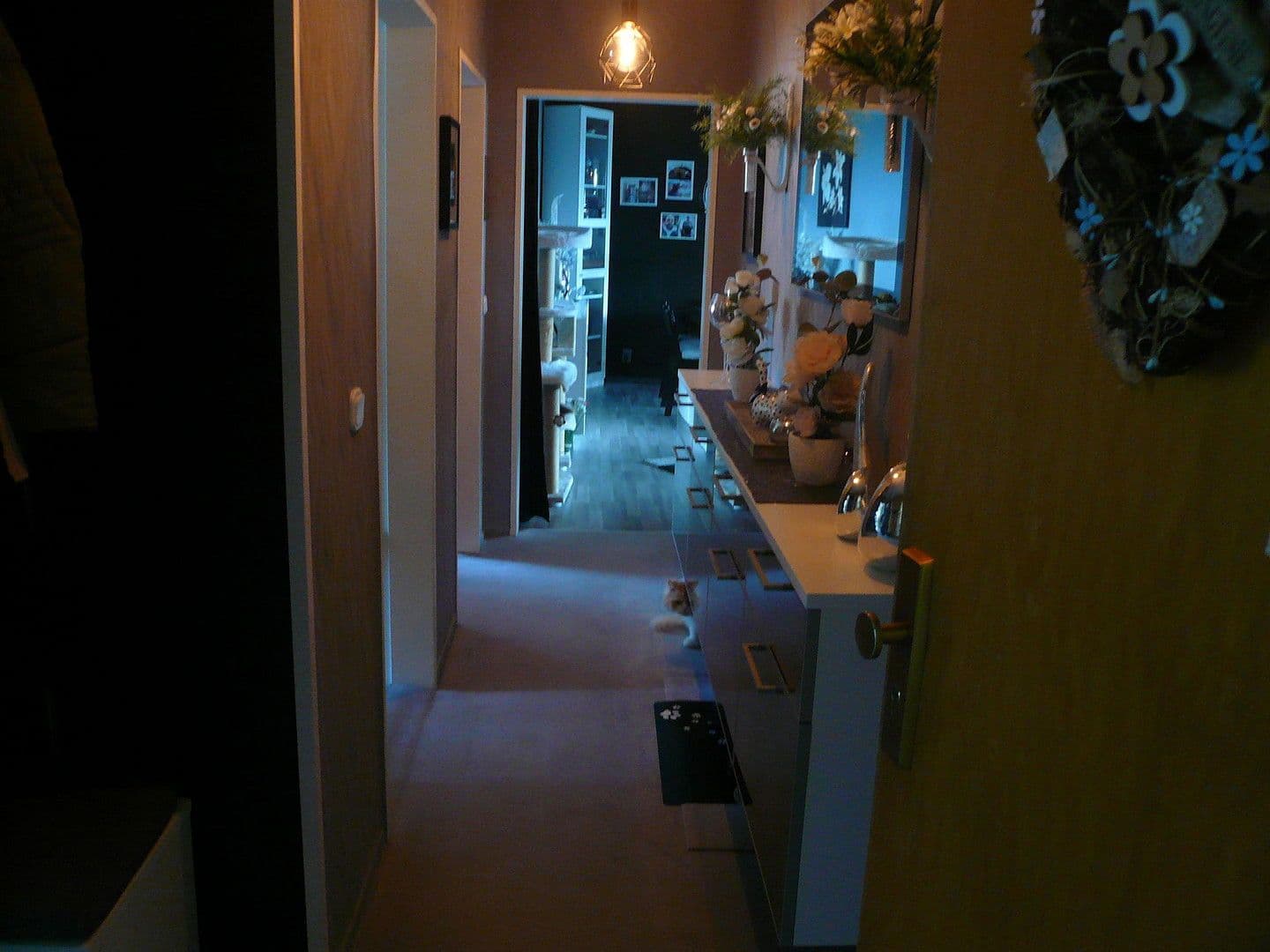 Prenájom bytu 3-izbový 77 m², Hauptstraße 284a, Heiligenhaus, Severné Porýnie - Westfálsko Prenájom bytu 3-izbový 77 m², Hauptstraße 284a, Heiligenhaus, Severné Porýnie - Westfálsko