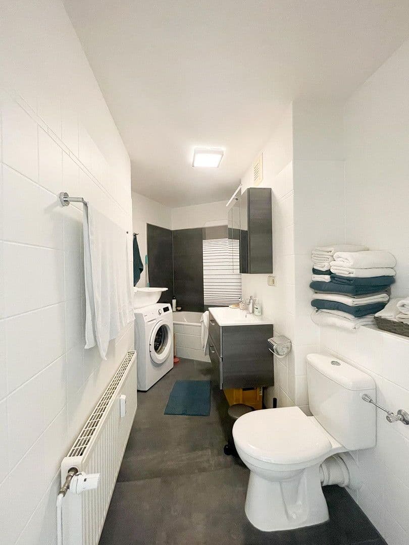 Predaj bytu 2-izbový 55 m², Hannover, Dolné Sasko Predaj bytu 2-izbový 55 m², Hannover, Dolné Sasko