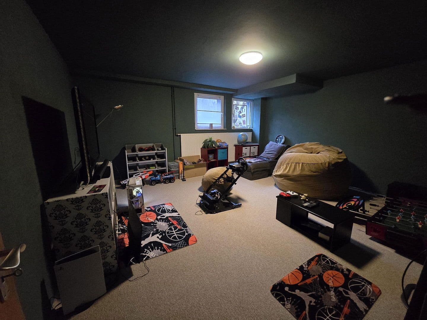 Predaj domu 300 m², pozemek 1.770 m², Pirmasens, Porýnie-Falcko Predaj domu 300 m², pozemek 1.770 m², Pirmasens, Porýnie-Falcko