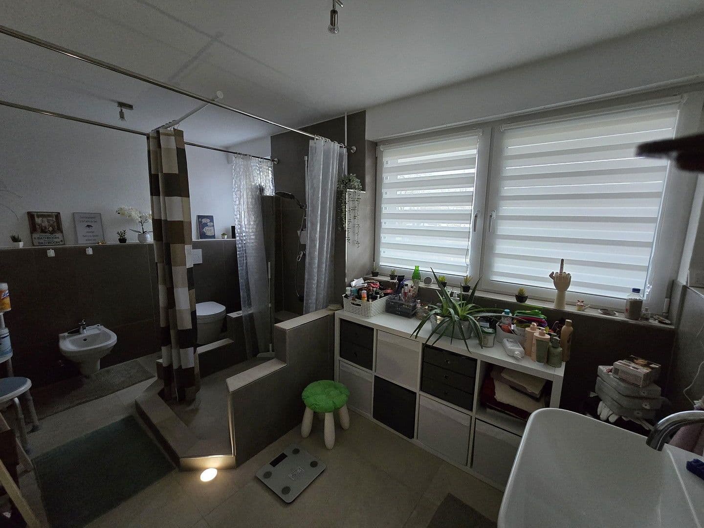 Predaj domu 300 m², pozemek 1.770 m², Pirmasens, Porýnie-Falcko Predaj domu 300 m², pozemek 1.770 m², Pirmasens, Porýnie-Falcko