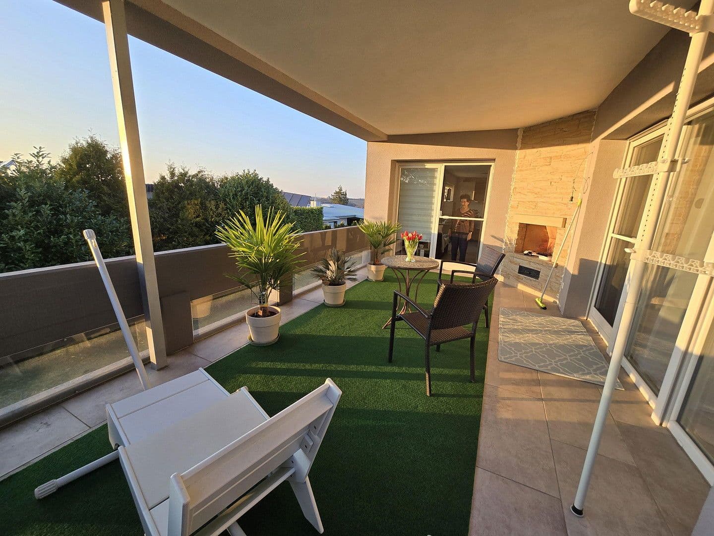 Predaj domu 300 m², pozemek 1.770 m², Pirmasens, Porýnie-Falcko Predaj domu 300 m², pozemek 1.770 m², Pirmasens, Porýnie-Falcko