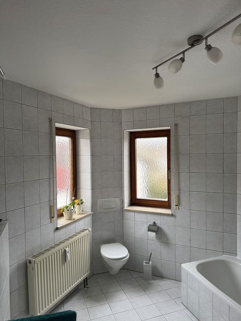 Predaj bytu 3-izbový 95 m², Heilsbronn, Bavorsko Predaj bytu 3-izbový 95 m², Heilsbronn, Bavorsko