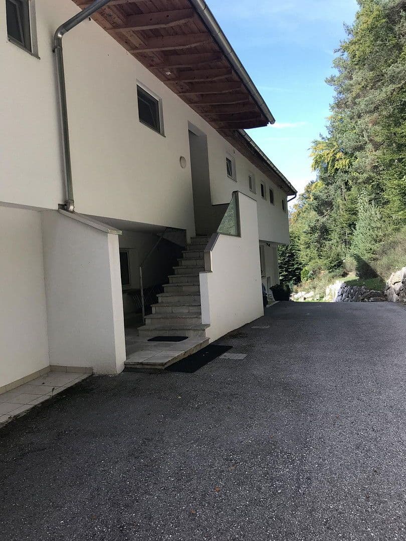 Predaj bytu 3-izbový 150 m², Köstenberger Strasse 149, Velden-Kranzlhofen, Korutánsko Predaj bytu 3-izbový 150 m², Köstenberger Strasse 149, Velden-Kranzlhofen, Korutánsko