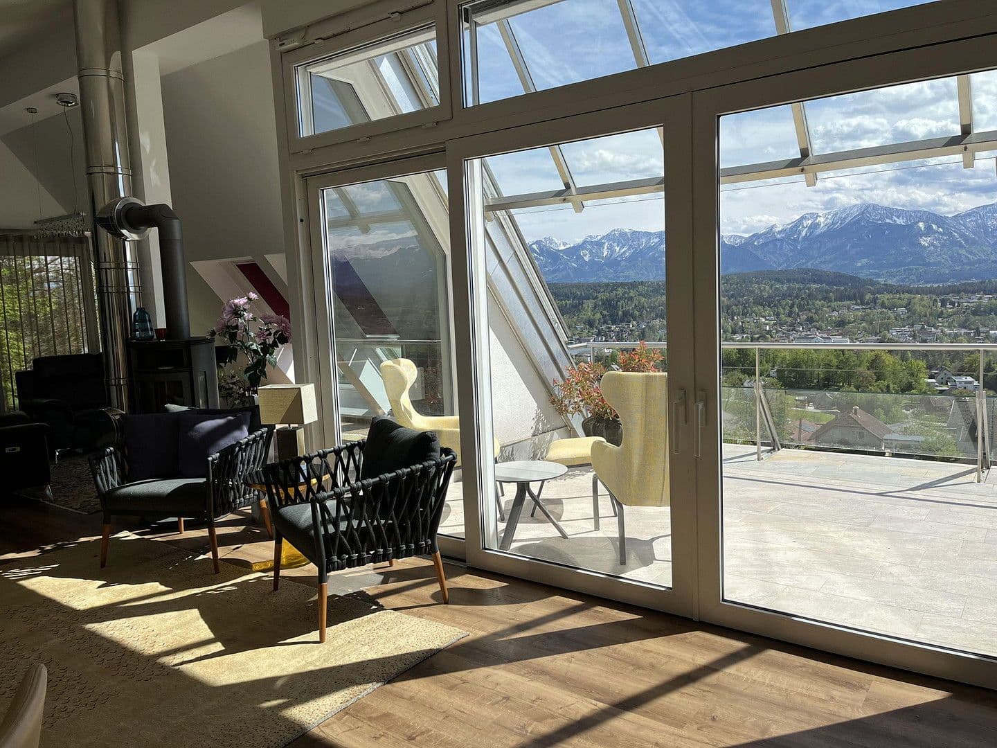 Predaj bytu 3-izbový 150 m², Köstenberger Strasse 149, Velden-Kranzlhofen, Korutánsko Predaj bytu 3-izbový 150 m², Köstenberger Strasse 149, Velden-Kranzlhofen, Korutánsko