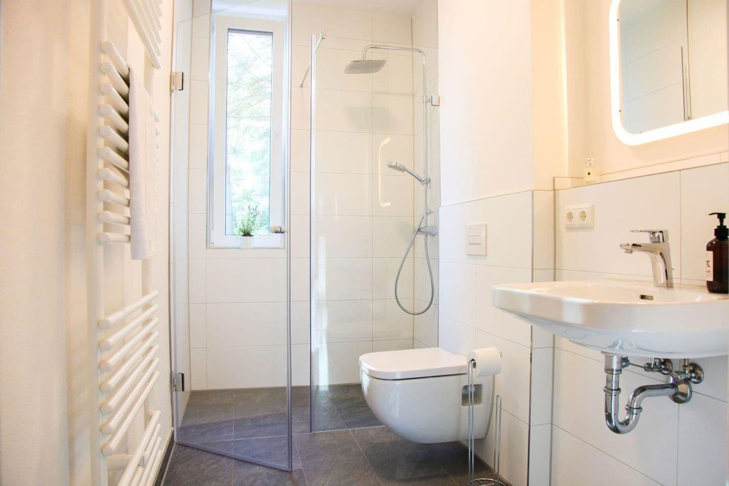 Predaj domu 127 m², pozemek 621 m², Nauteweg 4, Loddin, Meklenbursko-Predpomoransko Predaj domu 127 m², pozemek 621 m², Nauteweg 4, Loddin, Meklenbursko-Predpomoransko