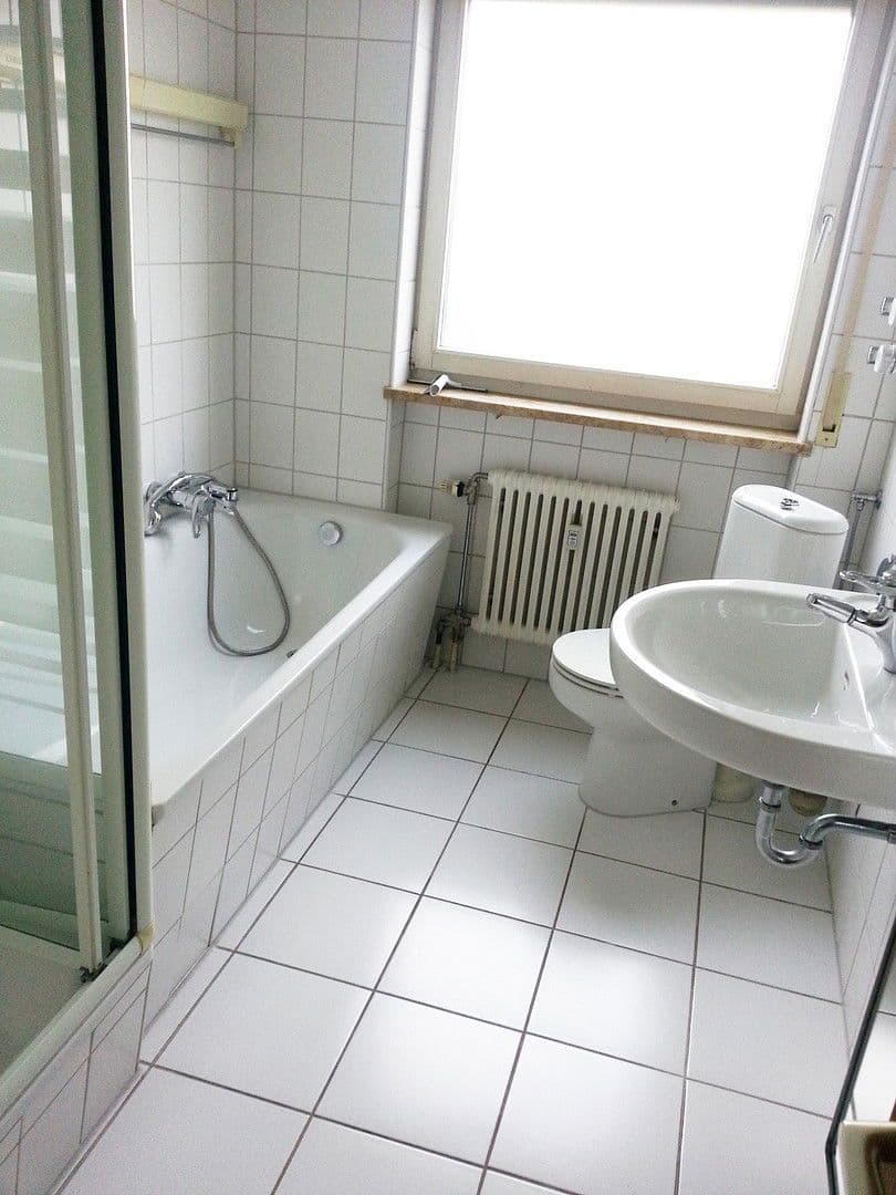 Prenájom bytu 3-izbový 92 m², Nürnberg, Bavorsko Prenájom bytu 3-izbový 92 m², Nürnberg, Bavorsko