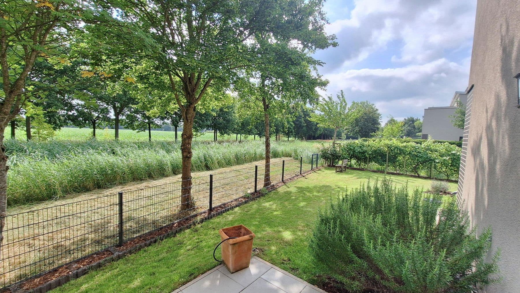 Predaj domu 181 m², pozemek 300 m², Bremen, Brémy Predaj domu 181 m², pozemek 300 m², Bremen, Brémy