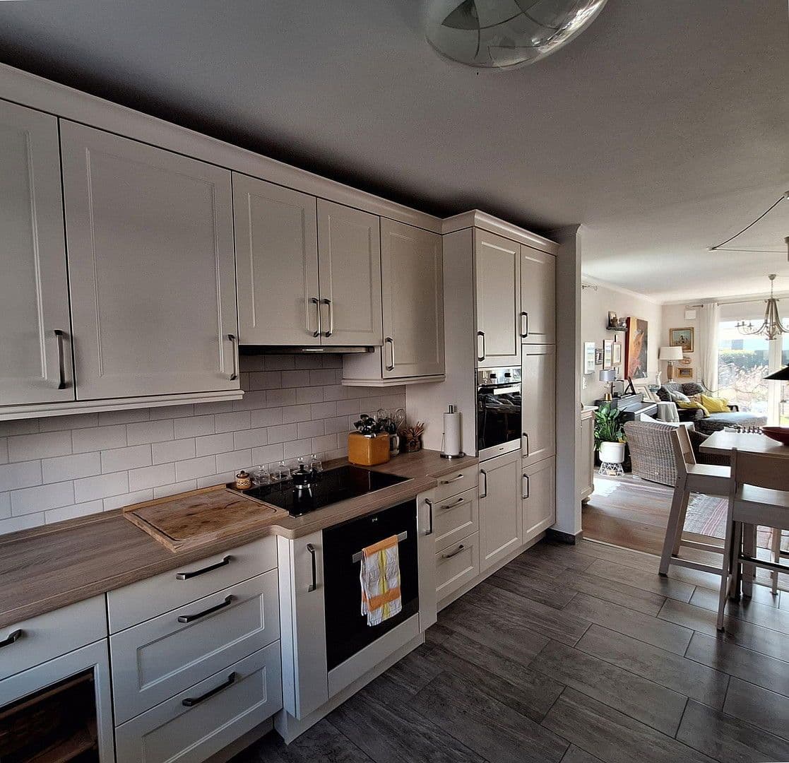 Predaj domu 181 m², pozemek 300 m², Bremen, Brémy Predaj domu 181 m², pozemek 300 m², Bremen, Brémy