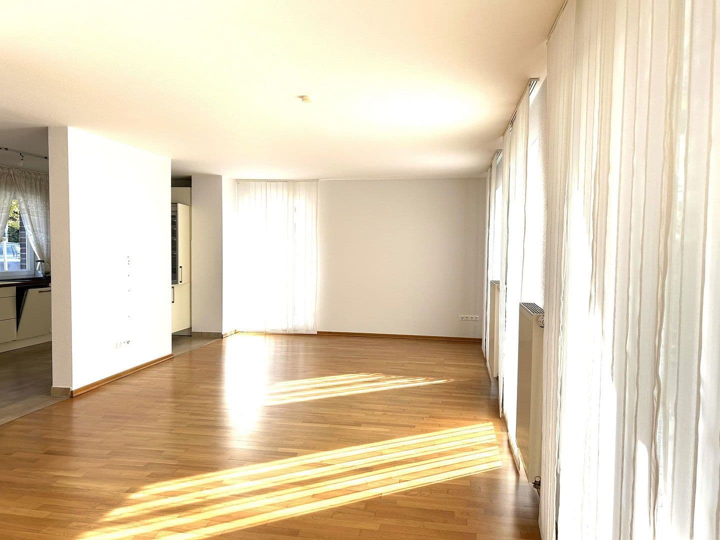 Prenájom bytu 3-izbový 113 m², Auf dem Winkel 43, Bad Zwischenahn, Dolné Sasko Prenájom bytu 3-izbový 113 m², Auf dem Winkel 43, Bad Zwischenahn, Dolné Sasko