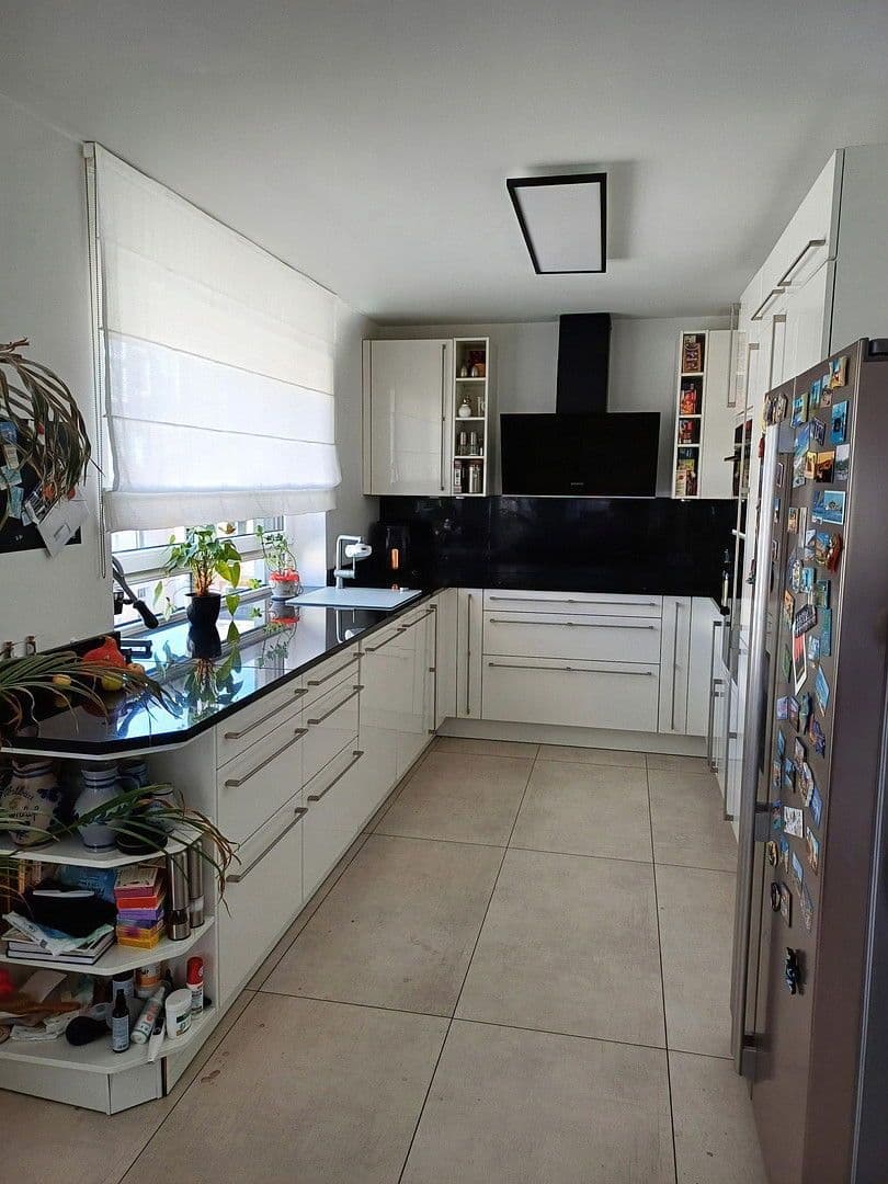 Predaj bytu 5-izbový 168 m², Frankfurt am Main, Hesensko Predaj bytu 5-izbový 168 m², Frankfurt am Main, Hesensko