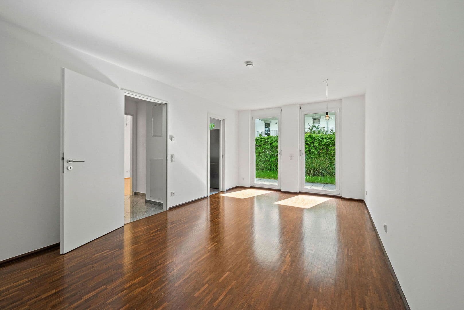 Predaj bytu 2-izbový 54 m², München, Bavorsko Predaj bytu 2-izbový 54 m², München, Bavorsko