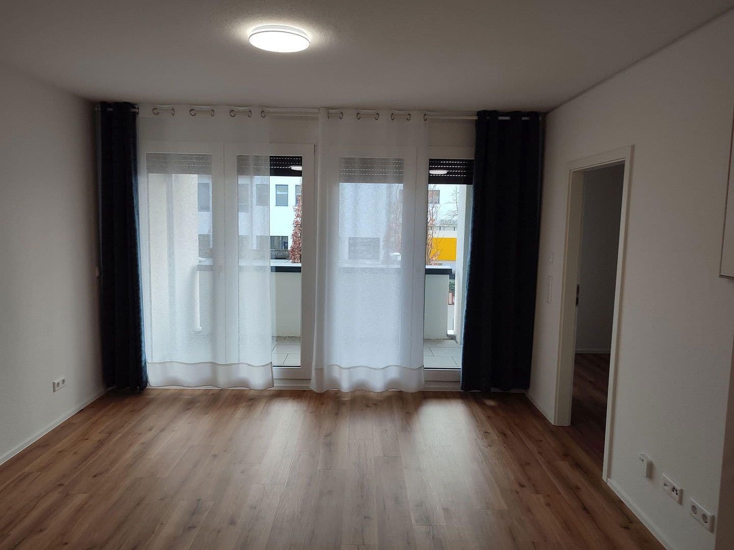 Prenájom bytu 2-izbový 45 m², Allee 82, Heilbronn, Bádensko-Wurttembersko Prenájom bytu 2-izbový 45 m², Allee 82, Heilbronn, Bádensko-Wurttembersko