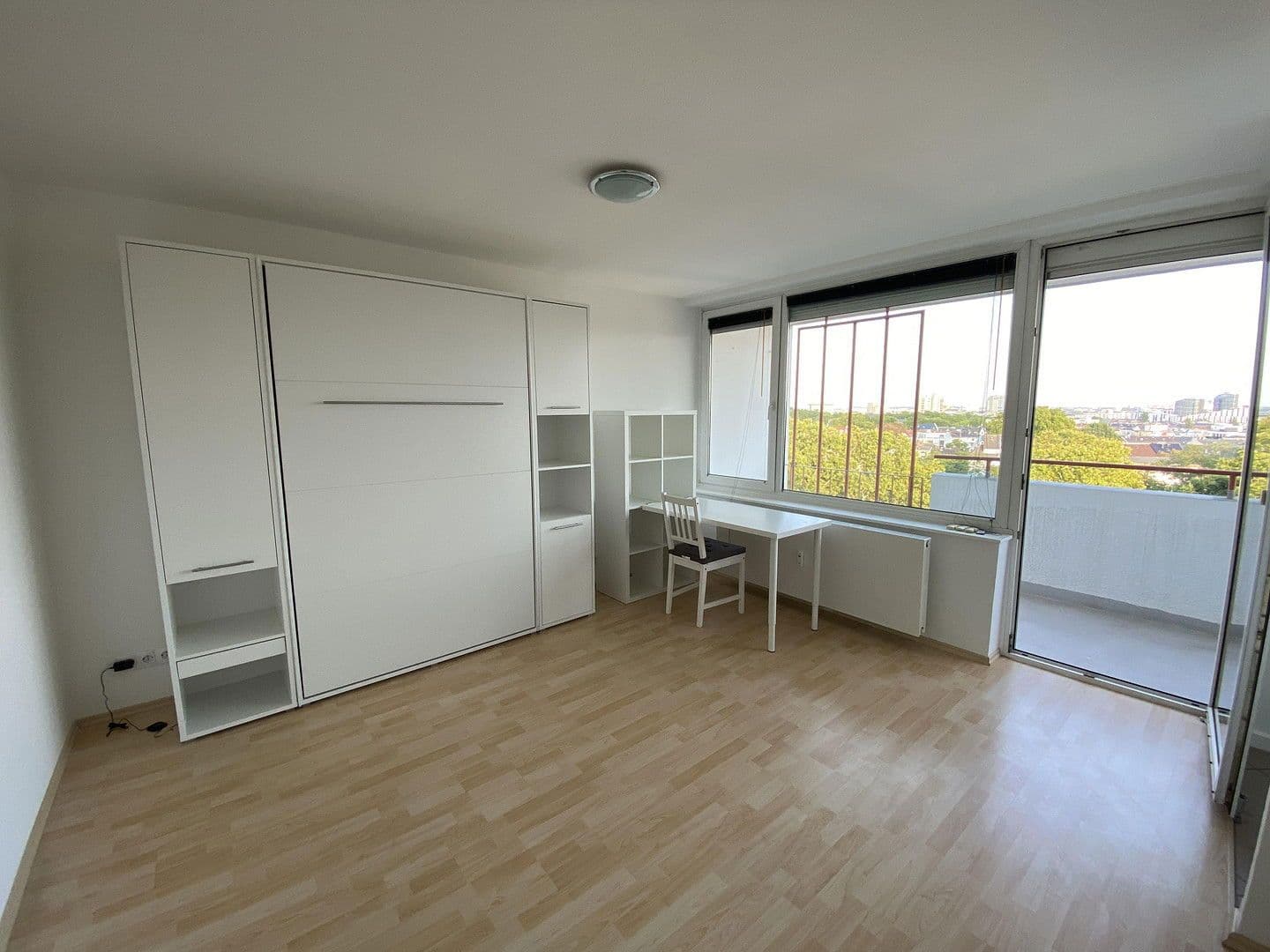Prenájom bytu 1-izbový 28 m², Seilerstraße 12, Frankfurt am Main, Hesensko Prenájom bytu 1-izbový 28 m², Seilerstraße 12, Frankfurt am Main, Hesensko