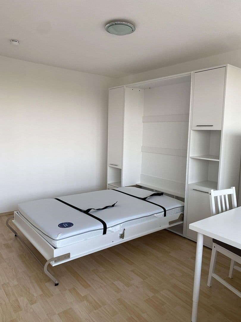 Prenájom bytu 1-izbový 28 m², Seilerstraße 12, Frankfurt am Main, Hesensko Prenájom bytu 1-izbový 28 m², Seilerstraße 12, Frankfurt am Main, Hesensko