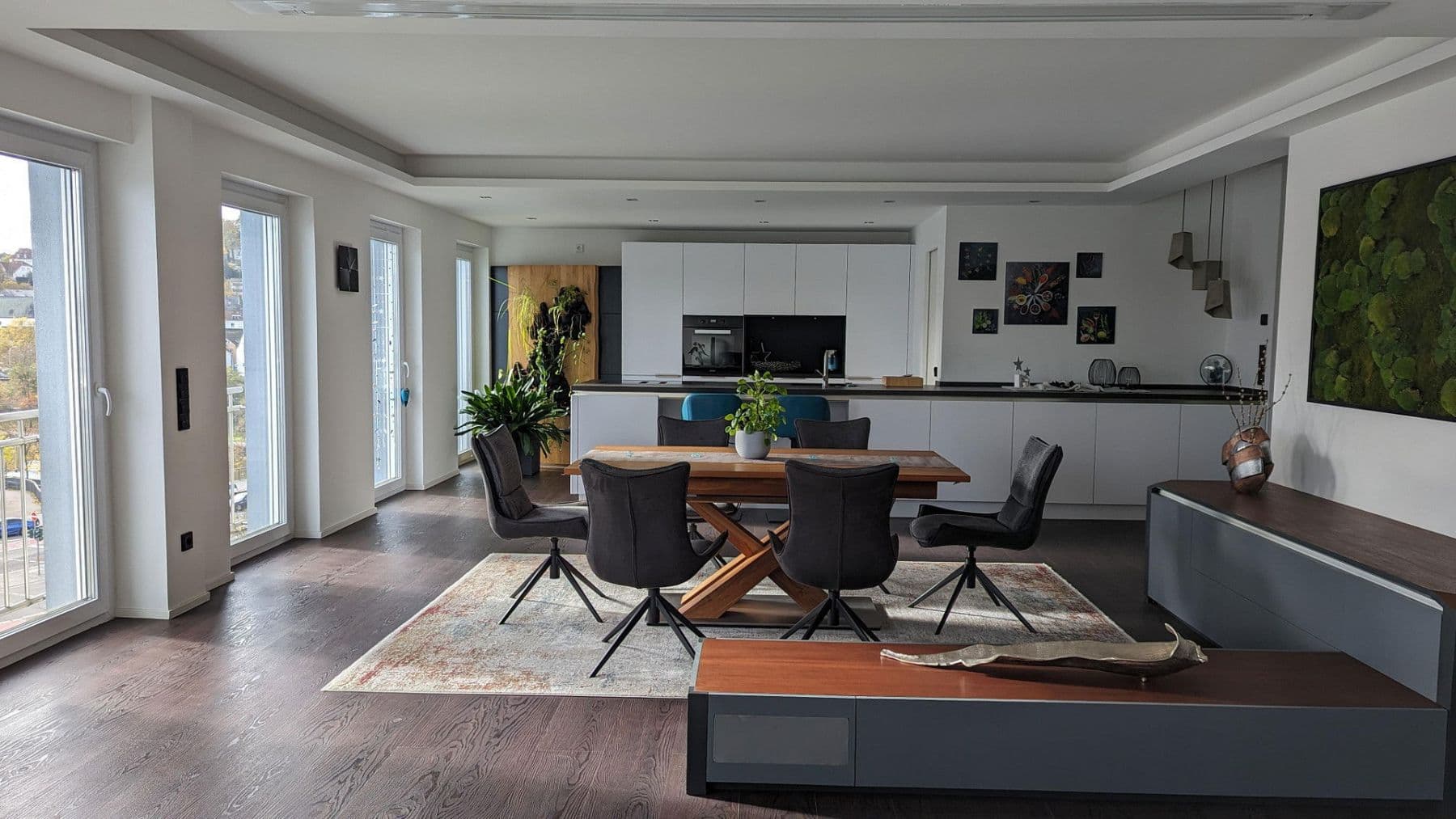 Predaj bytu 5-izbový 163 m², Saarbrücken, Sársko Predaj bytu 5-izbový 163 m², Saarbrücken, Sársko