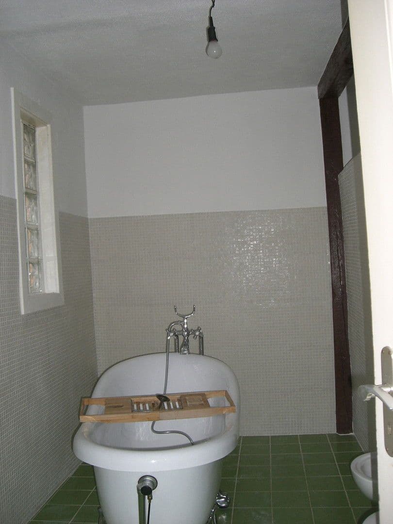 Predaj domu 145 m², pozemek 220 m², Rheinstrasse 28, Sankt Goarshausen, Porýnie-Falcko Predaj domu 145 m², pozemek 220 m², Rheinstrasse 28, Sankt Goarshausen, Porýnie-Falcko