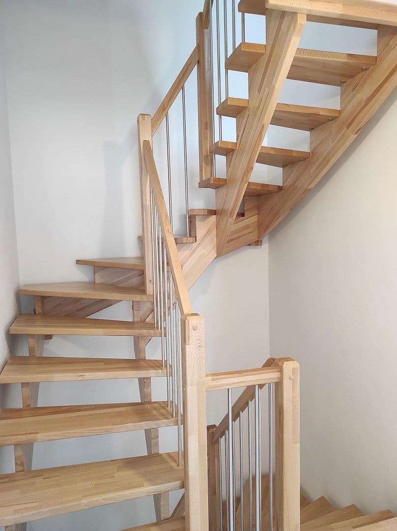 Prenájom domu 130 m², pozemek 200 m², Asamstr. 44a, Ingolstadt, Bavorsko Prenájom domu 130 m², pozemek 200 m², Asamstr. 44a, Ingolstadt, Bavorsko