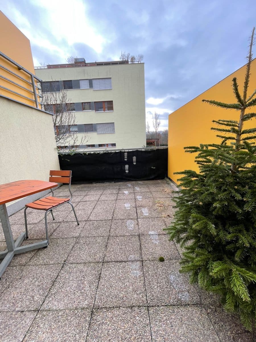 Prenájom bytu 1-izbový 37 m², Práčská, Praha, Praha Prenájom bytu 1-izbový 37 m², Práčská, Praha, Praha