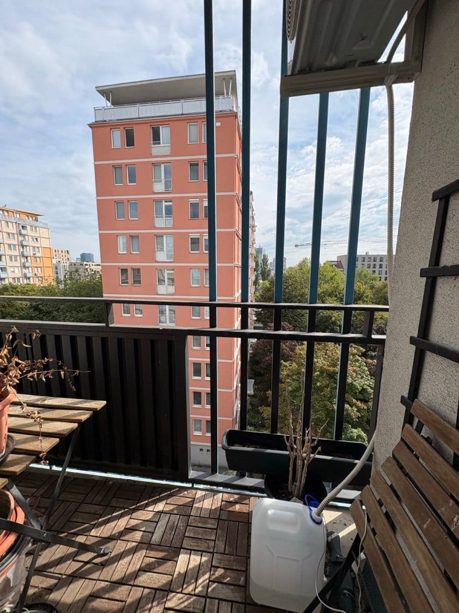 Predaj bytu 3-izbový 61 m², Jozefa Cígera Hronského, Nové Mesto, Bratislavský kraj Predaj bytu 3-izbový 61 m², Jozefa Cígera Hronského, Nové Mesto, Bratislavský kraj