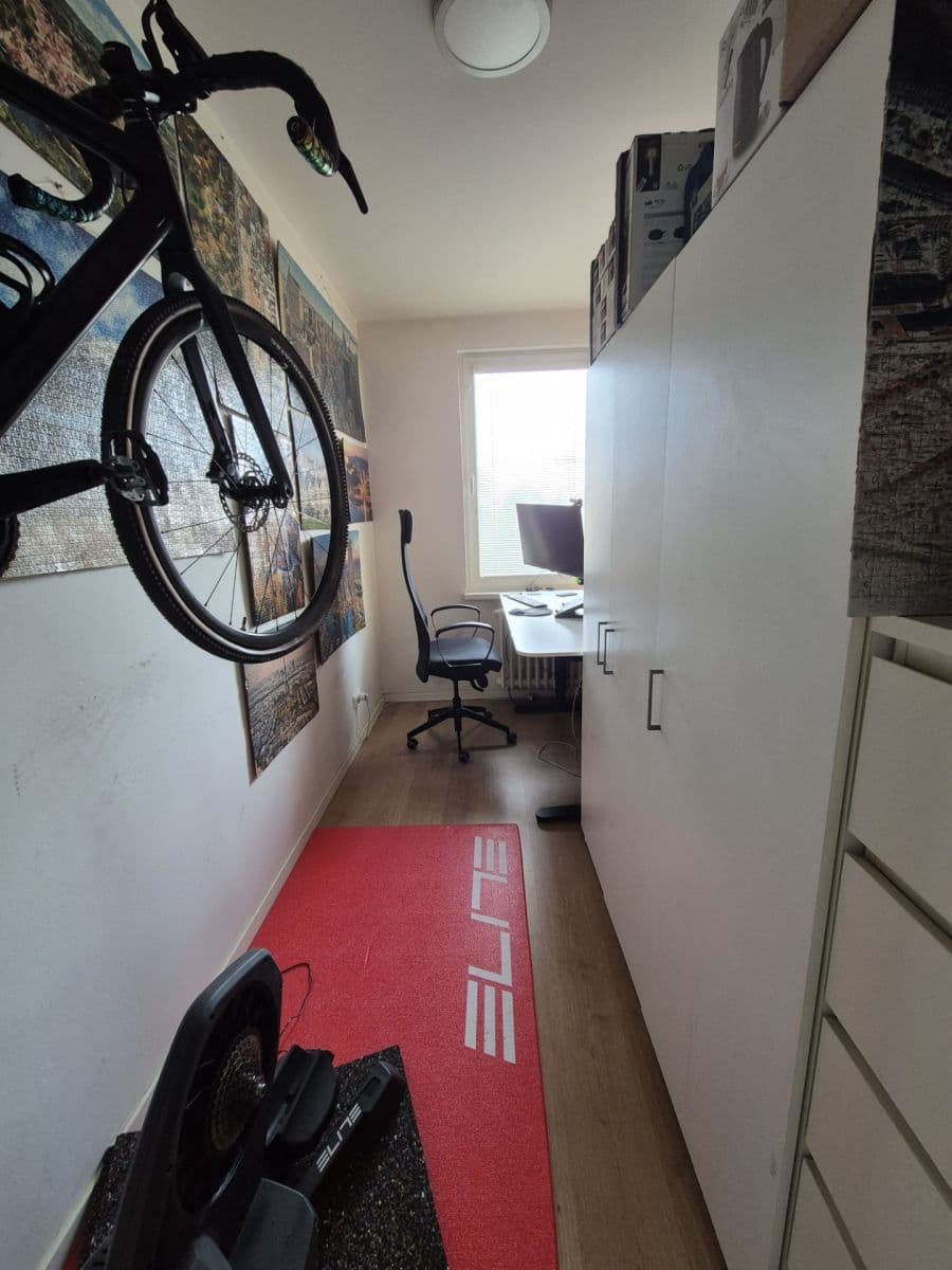 Predaj bytu 3-izbový 61 m², Jozefa Cígera Hronského, Nové Mesto, Bratislavský kraj Predaj bytu 3-izbový 61 m², Jozefa Cígera Hronského, Nové Mesto, Bratislavský kraj