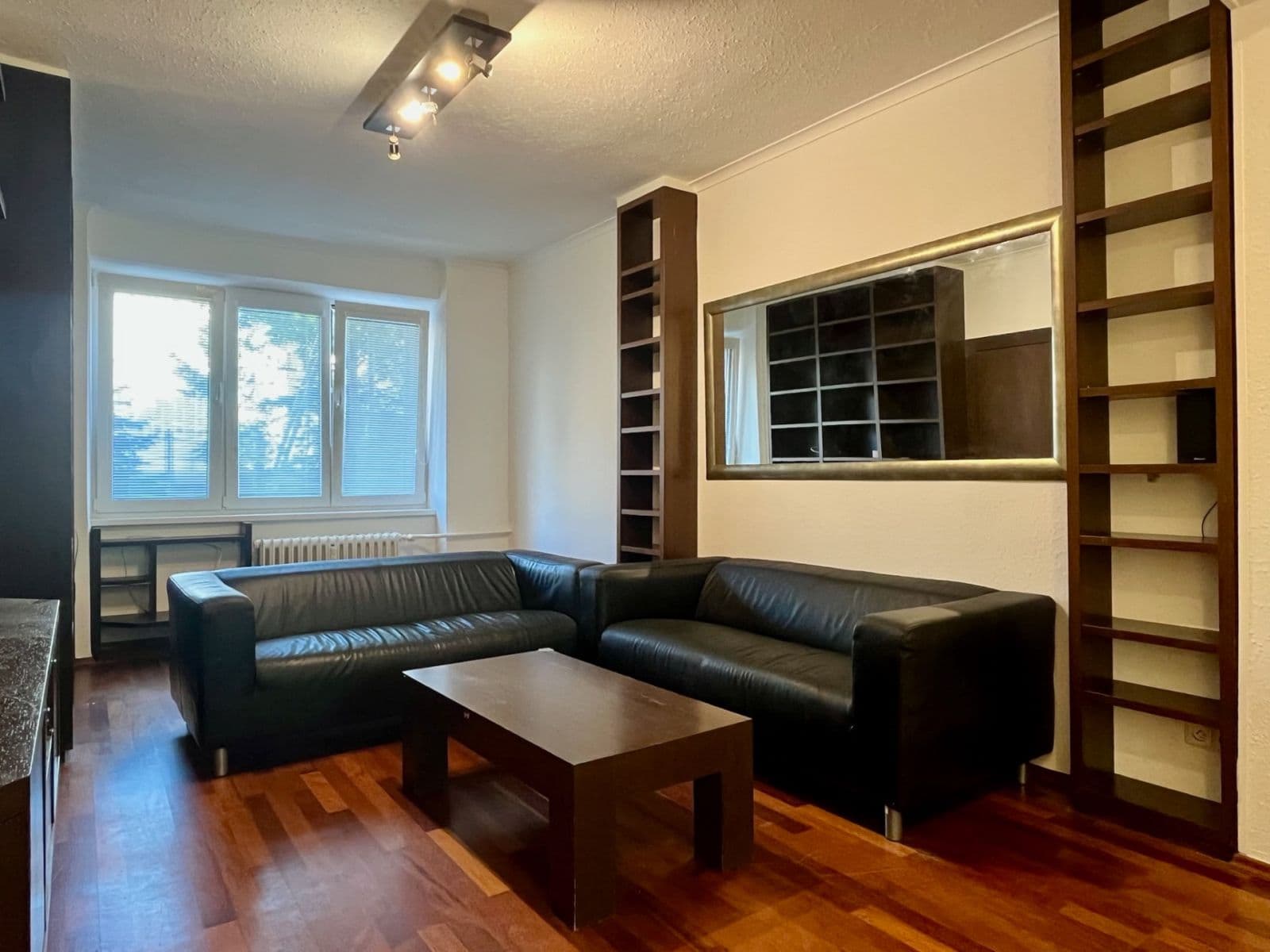 Prenájom bytu 4-izbový 85 m², Střimelická, Praha, Praha Prenájom bytu 4-izbový 85 m², Střimelická, Praha, Praha