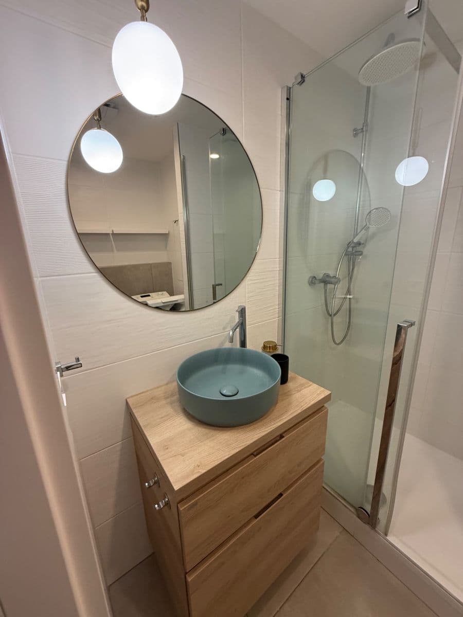 Prenájom bytu 2-izbový 36 m², Litvínovská, Praha, Praha Prenájom bytu 2-izbový 36 m², Litvínovská, Praha, Praha