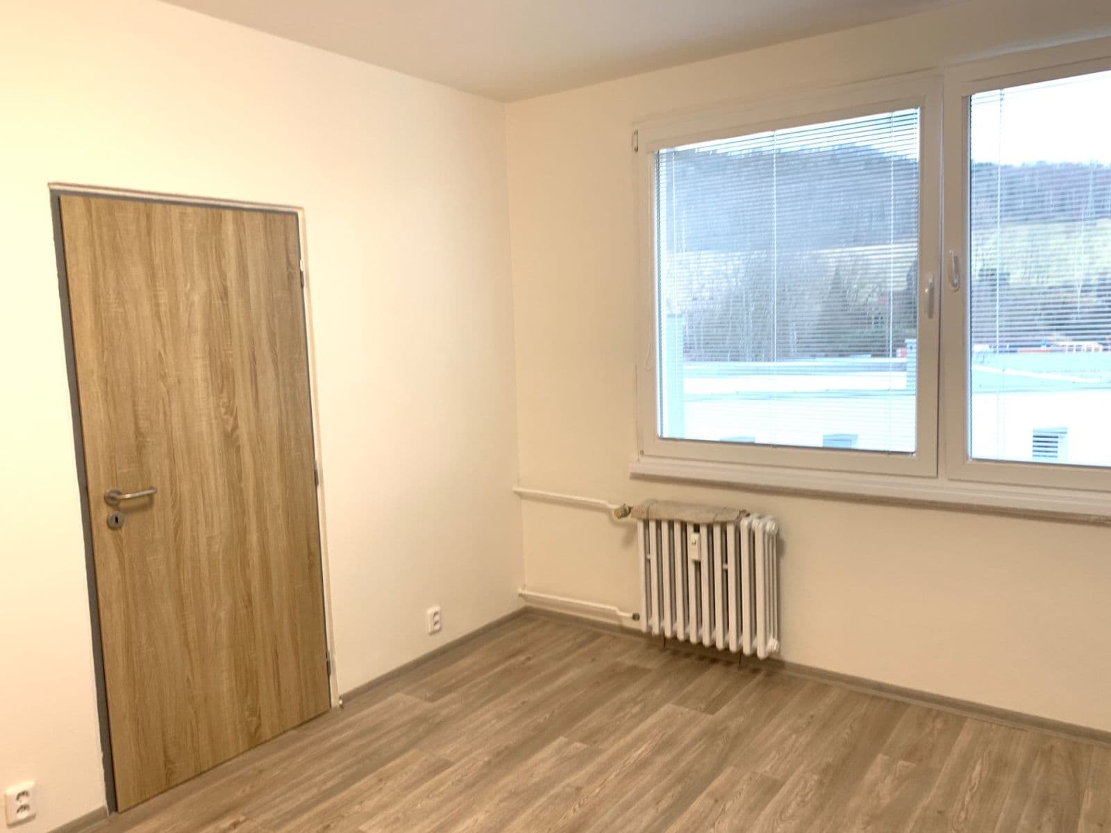 Prenájom bytu 1-izbový 37 m², Oblouková, Děčín, Ústecký kraj Prenájom bytu 1-izbový 37 m², Oblouková, Děčín, Ústecký kraj