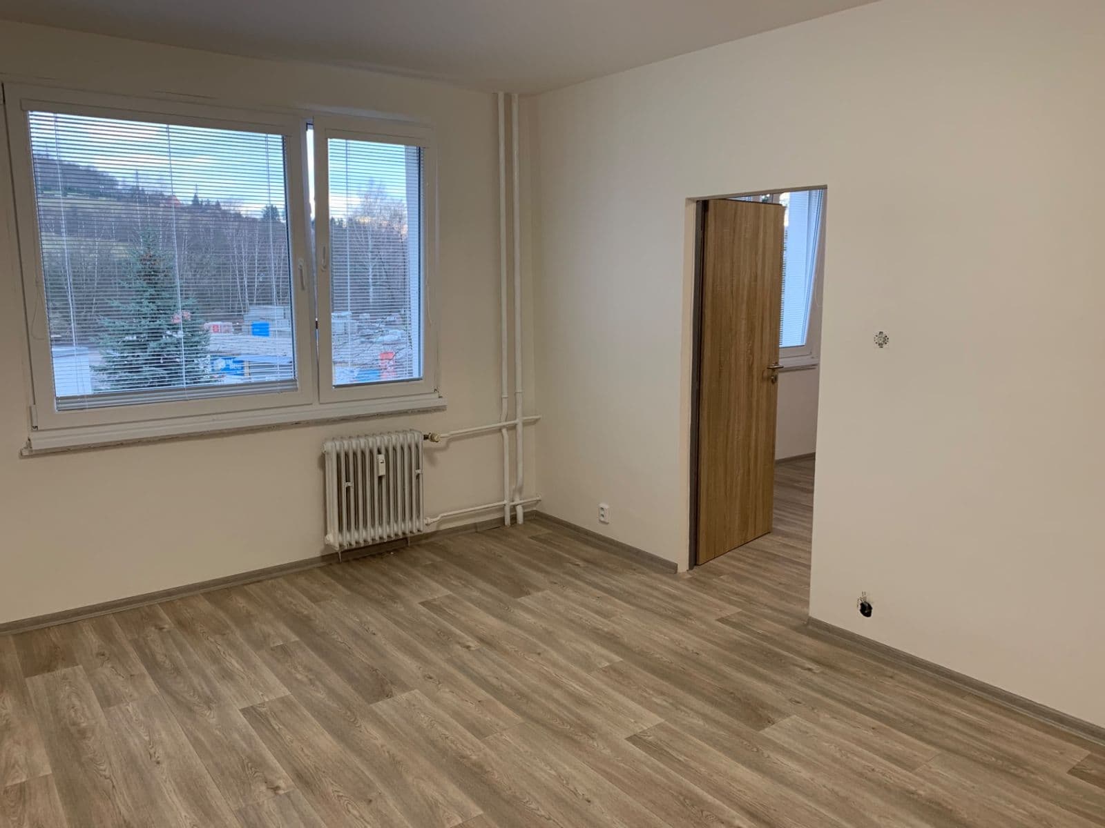 Prenájom bytu 1-izbový 37 m², Oblouková, Děčín, Ústecký kraj Prenájom bytu 1-izbový 37 m², Oblouková, Děčín, Ústecký kraj