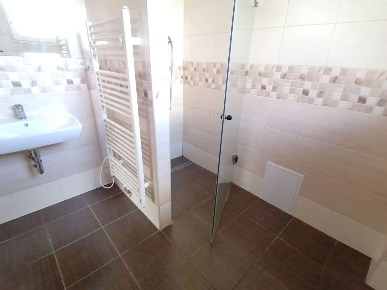 Prenájom bytu 2-izbový 58 m², Sportovní, Kozojedy, Středočeský kraj Prenájom bytu 2-izbový 58 m², Sportovní, Kozojedy, Středočeský kraj