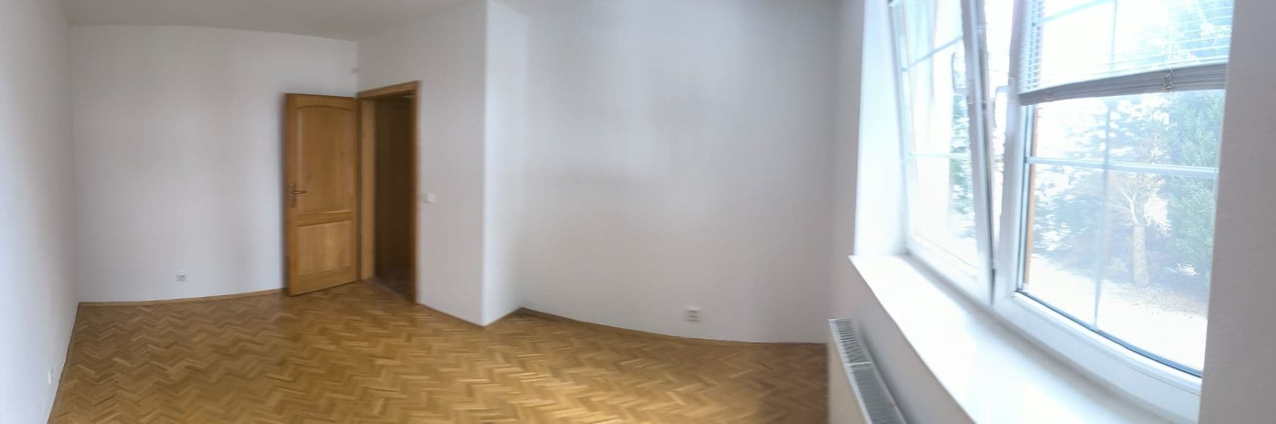 Prenájom bytu 1-izbový 36 m², Sadová, České Budějovice, Jihočeský kraj Prenájom bytu 1-izbový 36 m², Sadová, České Budějovice, Jihočeský kraj