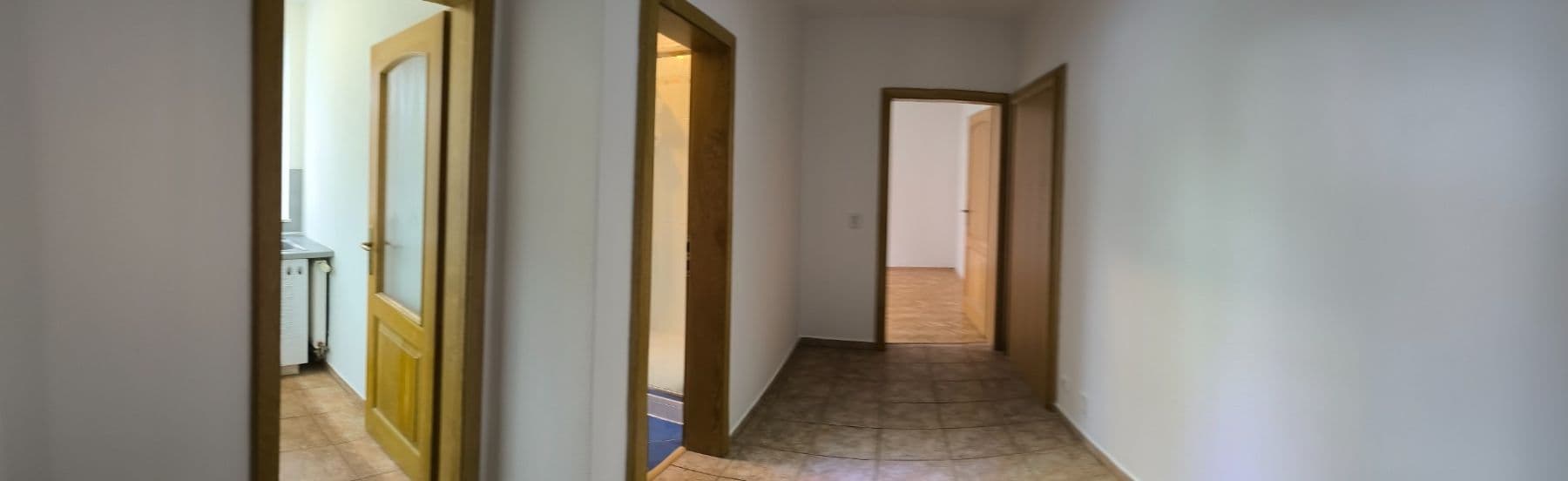 Prenájom bytu 1-izbový 36 m², Sadová, České Budějovice, Jihočeský kraj Prenájom bytu 1-izbový 36 m², Sadová, České Budějovice, Jihočeský kraj