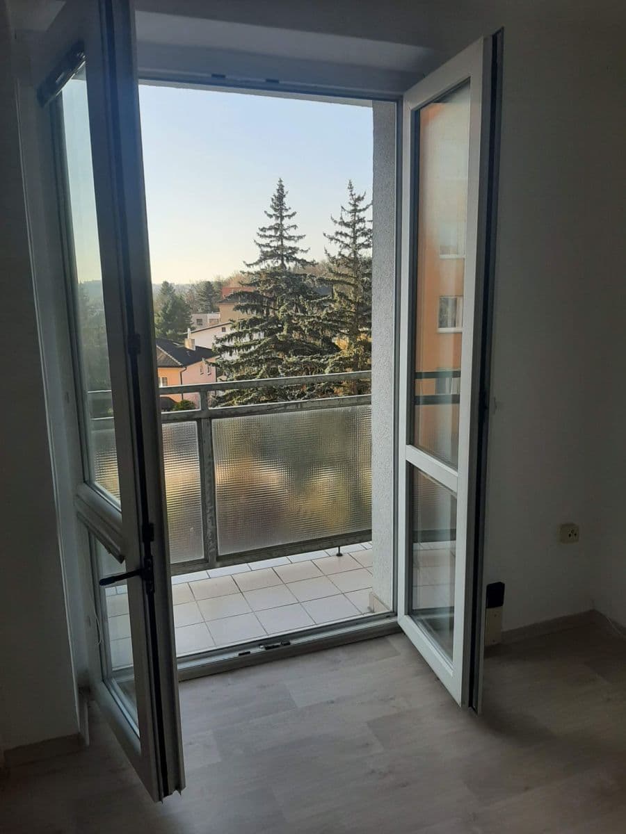 Prenájom bytu 3-izbový 66 m², Nepomucká, Plzeň, Plzeňský kraj Prenájom bytu 3-izbový 66 m², Nepomucká, Plzeň, Plzeňský kraj