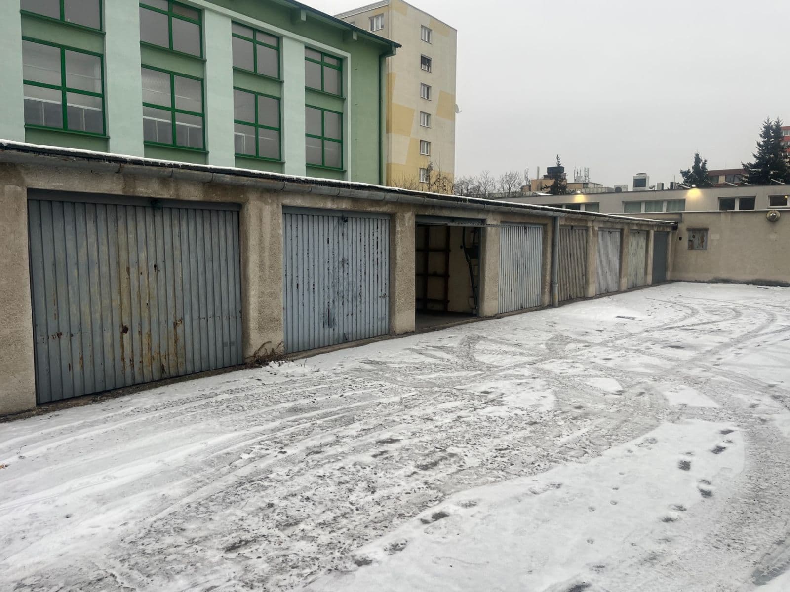 Prenájom garáže 16 m², Jílová, Brno, Jihomoravský kraj Prenájom garáže 16 m², Jílová, Brno, Jihomoravský kraj