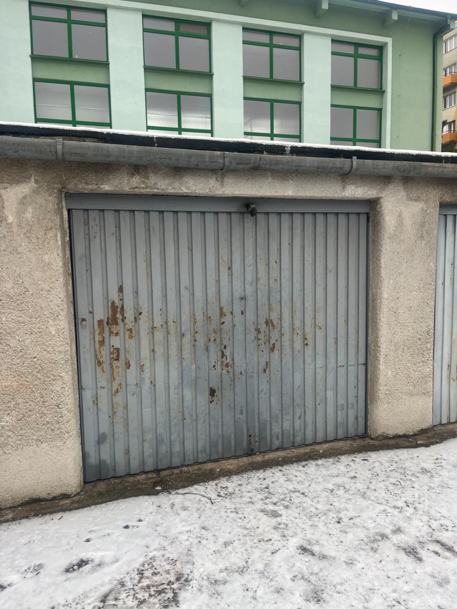 Prenájom garáže 16 m², Jílová, Brno, Jihomoravský kraj Prenájom garáže 16 m², Jílová, Brno, Jihomoravský kraj