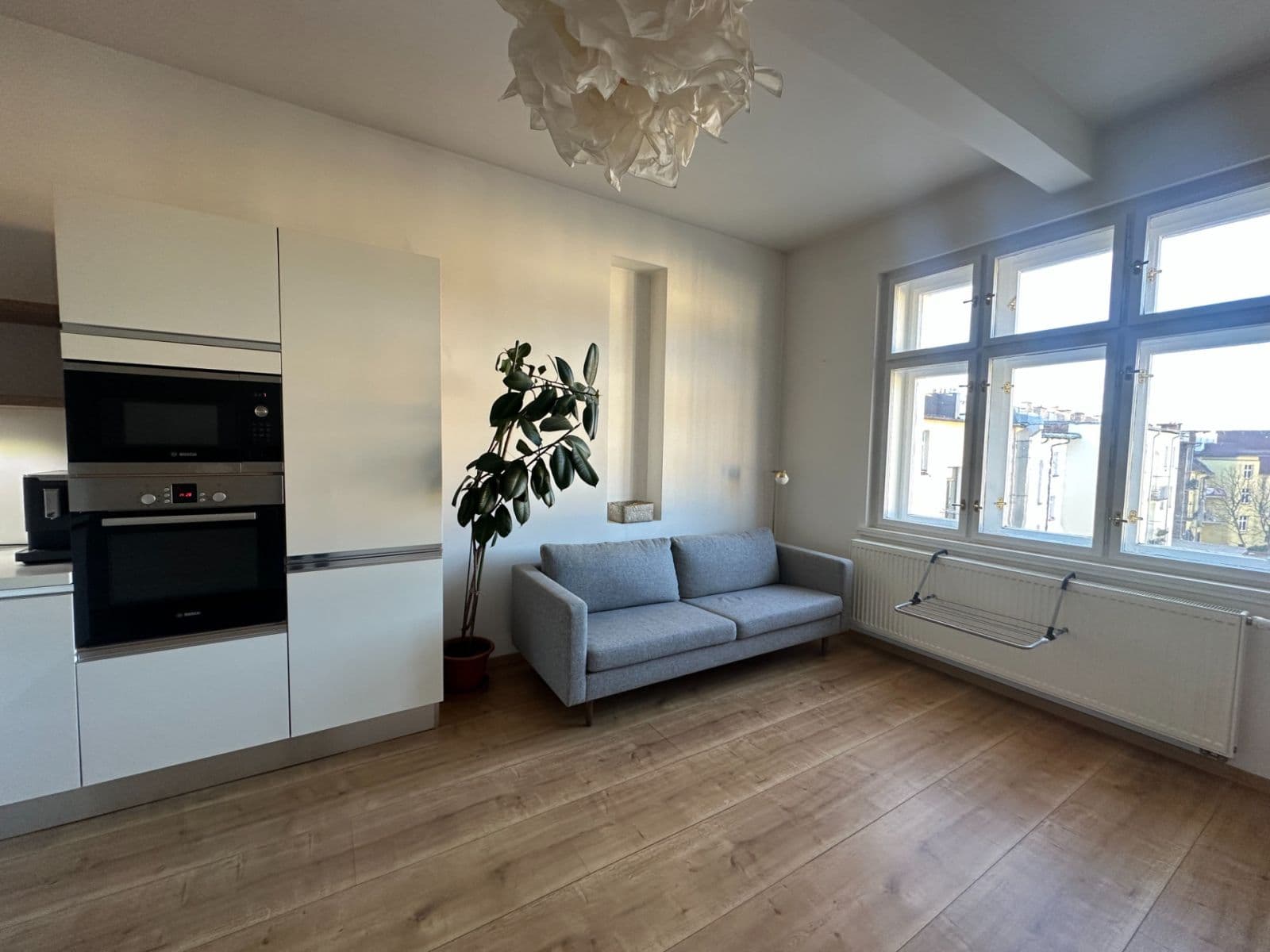 Prenájom bytu 2-izbový 49 m², Masarykovo nám., Hradec Králové, Královéhradecký kraj Prenájom bytu 2-izbový 49 m², Masarykovo nám., Hradec Králové, Královéhradecký kraj