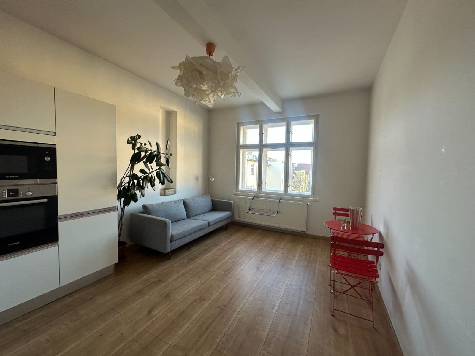 Prenájom bytu 2-izbový 49 m², Masarykovo nám., Hradec Králové, Královéhradecký kraj Prenájom bytu 2-izbový 49 m², Masarykovo nám., Hradec Králové, Královéhradecký kraj