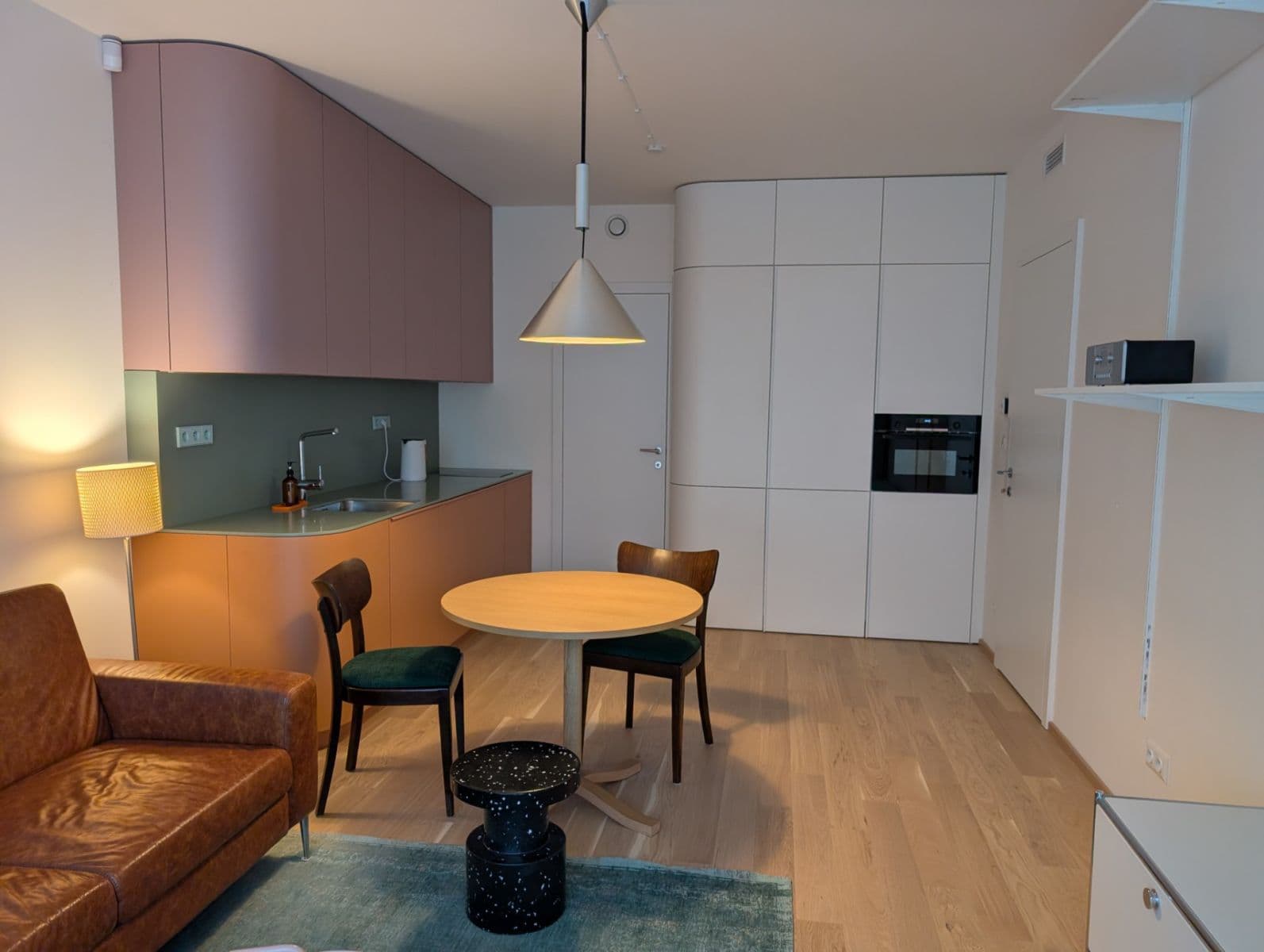 Prenájom bytu 2-izbový 57 m², Lysolajské údolí, Praha, Praha Prenájom bytu 2-izbový 57 m², Lysolajské údolí, Praha, Praha