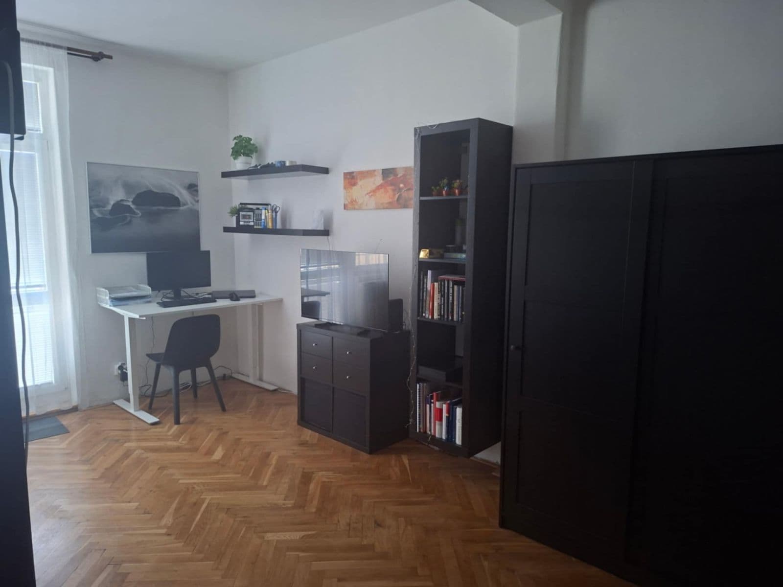 Prenájom bytu 1-izbový 32 m², Tusarova, Praha, Praha Prenájom bytu 1-izbový 32 m², Tusarova, Praha, Praha