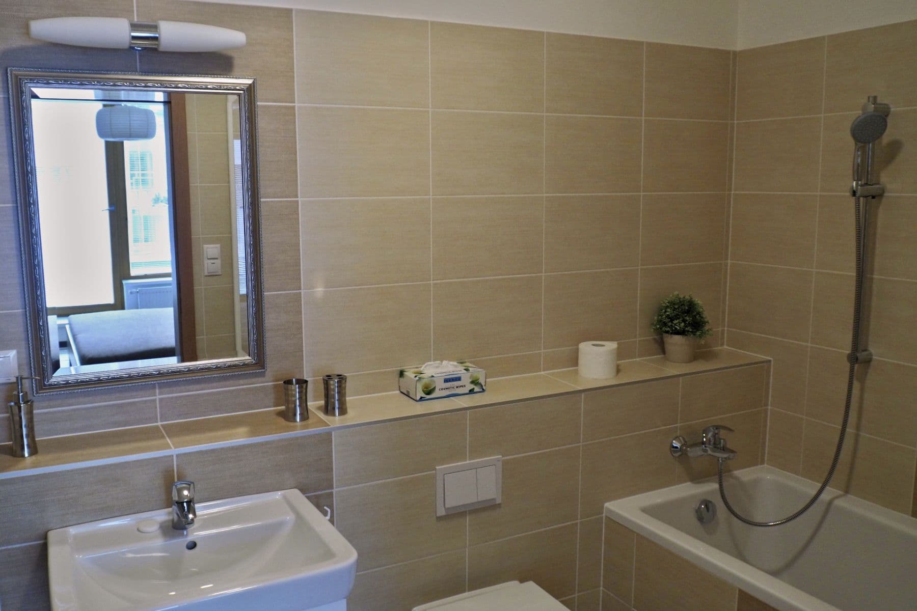 Prenájom bytu 2-izbový 65 m², Kurta Konráda, Praha, Praha Prenájom bytu 2-izbový 65 m², Kurta Konráda, Praha, Praha