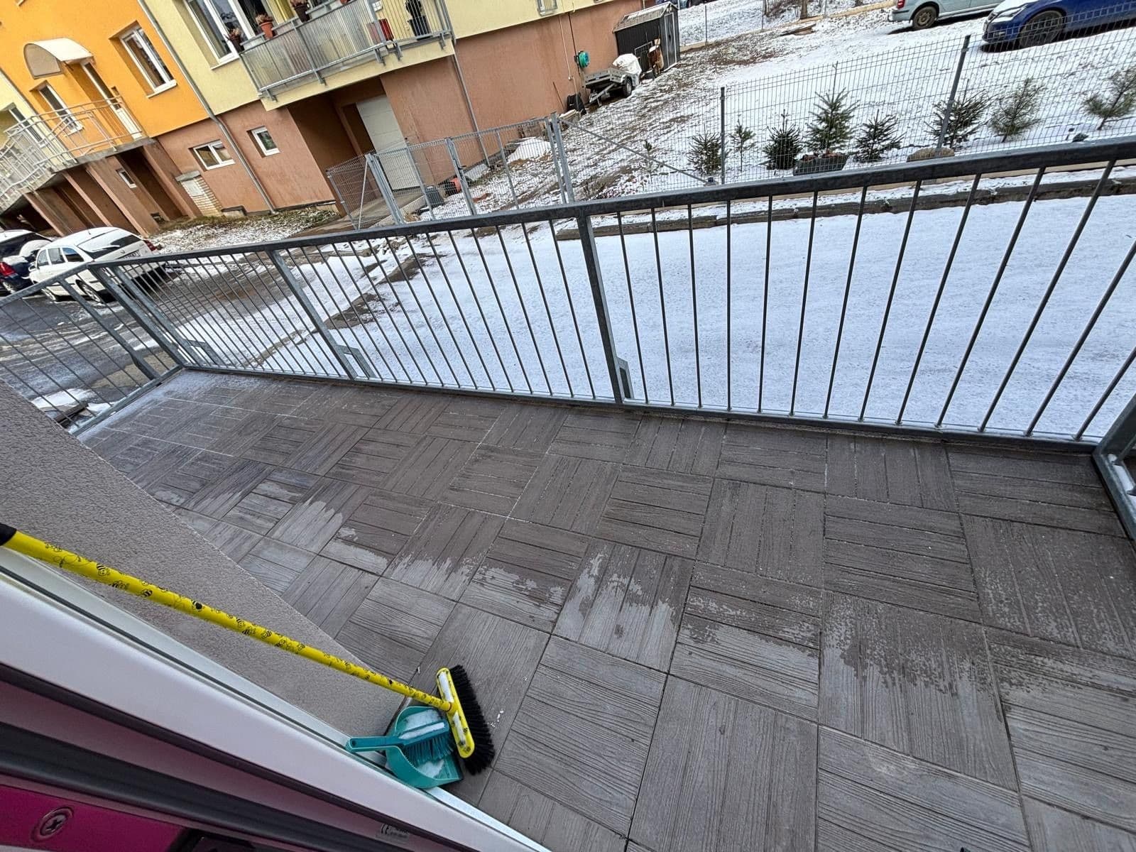 Prenájom bytu 3-izbový 78 m², Jana Morávka, Jílové u Prahy, Středočeský kraj Prenájom bytu 3-izbový 78 m², Jana Morávka, Jílové u Prahy, Středočeský kraj