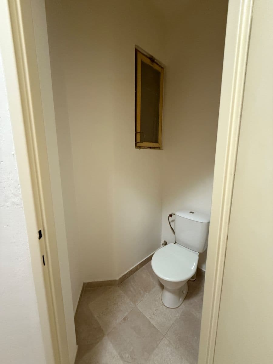 Prenájom bytu 1-izbový 32 m², Opatovická, Praha, Praha Prenájom bytu 1-izbový 32 m², Opatovická, Praha, Praha