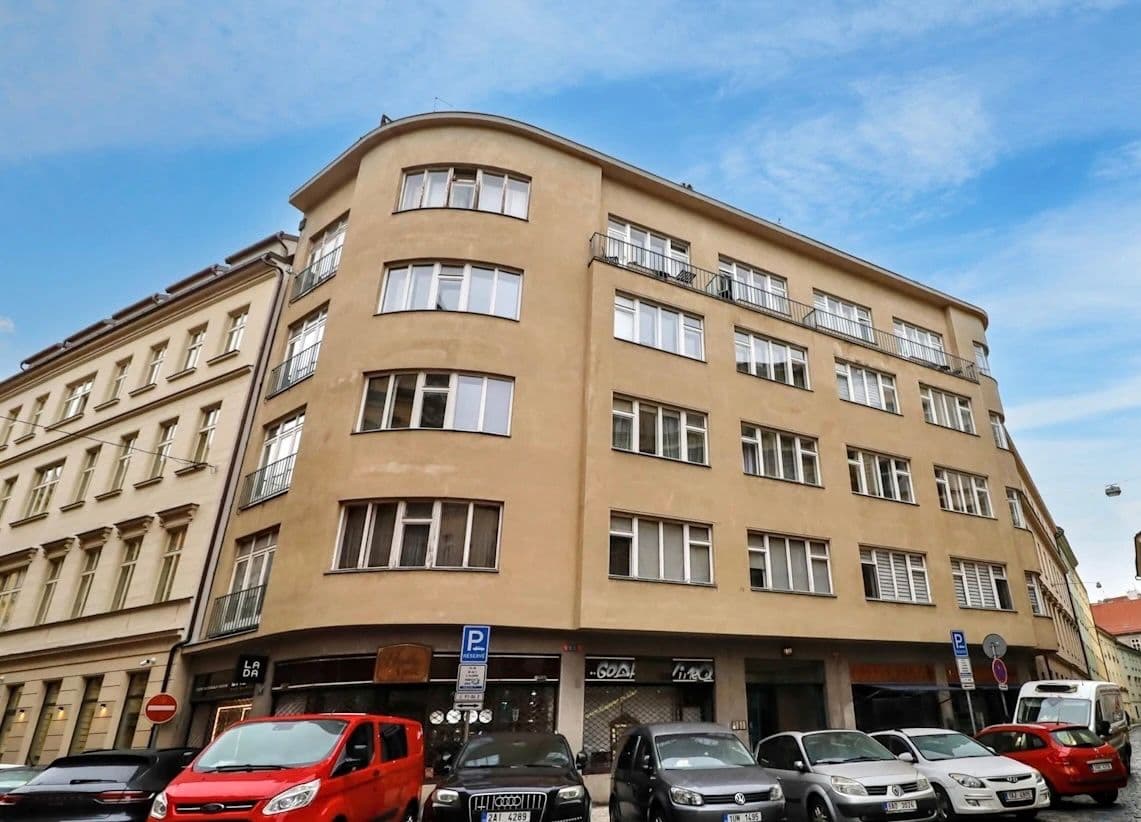 Prenájom bytu 1-izbový 32 m², Opatovická, Praha, Praha Prenájom bytu 1-izbový 32 m², Opatovická, Praha, Praha