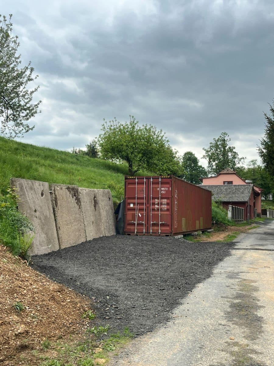 Predaj pozemku 1.396 m², Chlístovice, Středočeský kraj Predaj pozemku 1.396 m², Chlístovice, Středočeský kraj