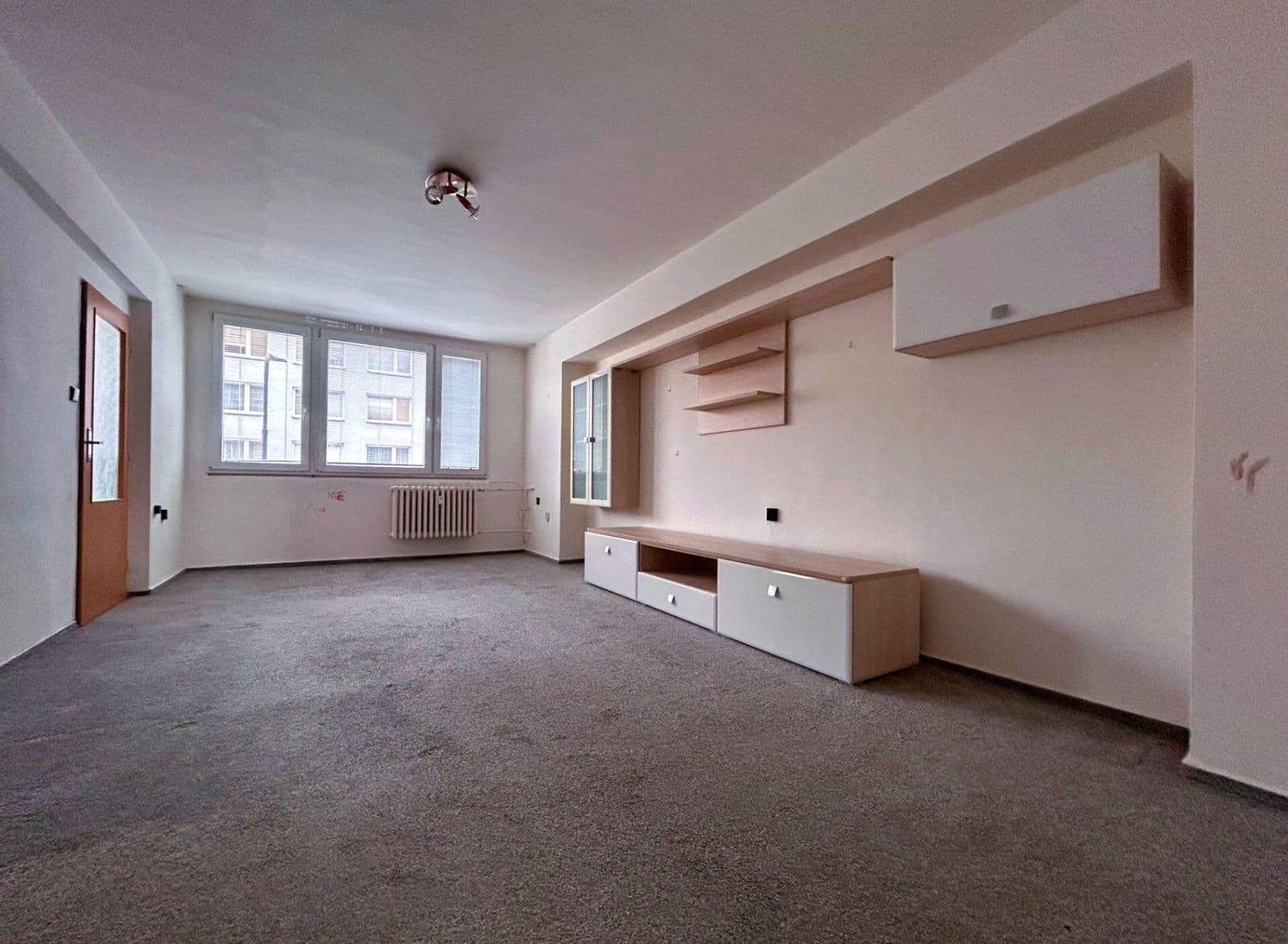 Predaj bytu 2-izbový 66 m², Na Bezděkově, Benešov, Středočeský kraj Predaj bytu 2-izbový 66 m², Na Bezděkově, Benešov, Středočeský kraj