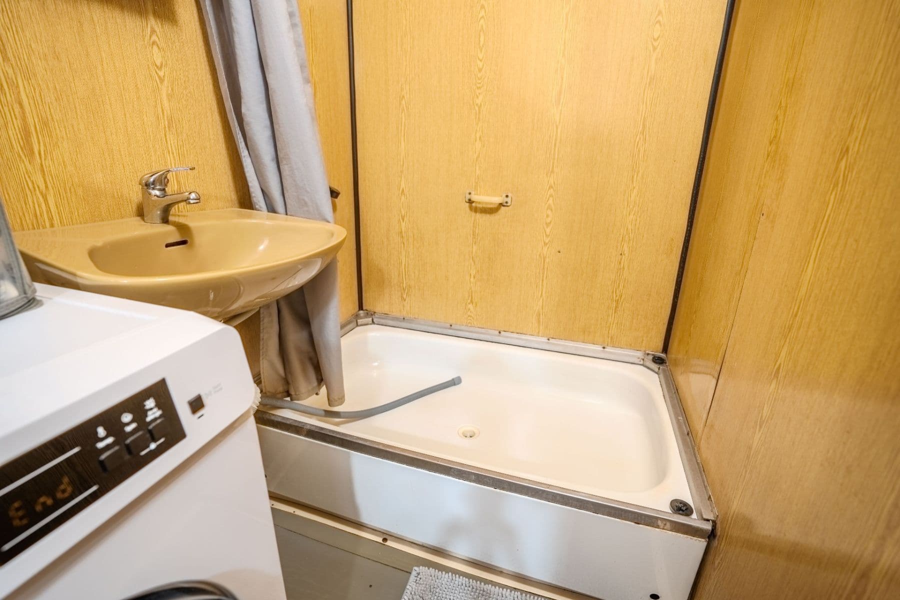 Predaj bytu 1-izbový 30 m², Daškova, Praha, Praha Predaj bytu 1-izbový 30 m², Daškova, Praha, Praha