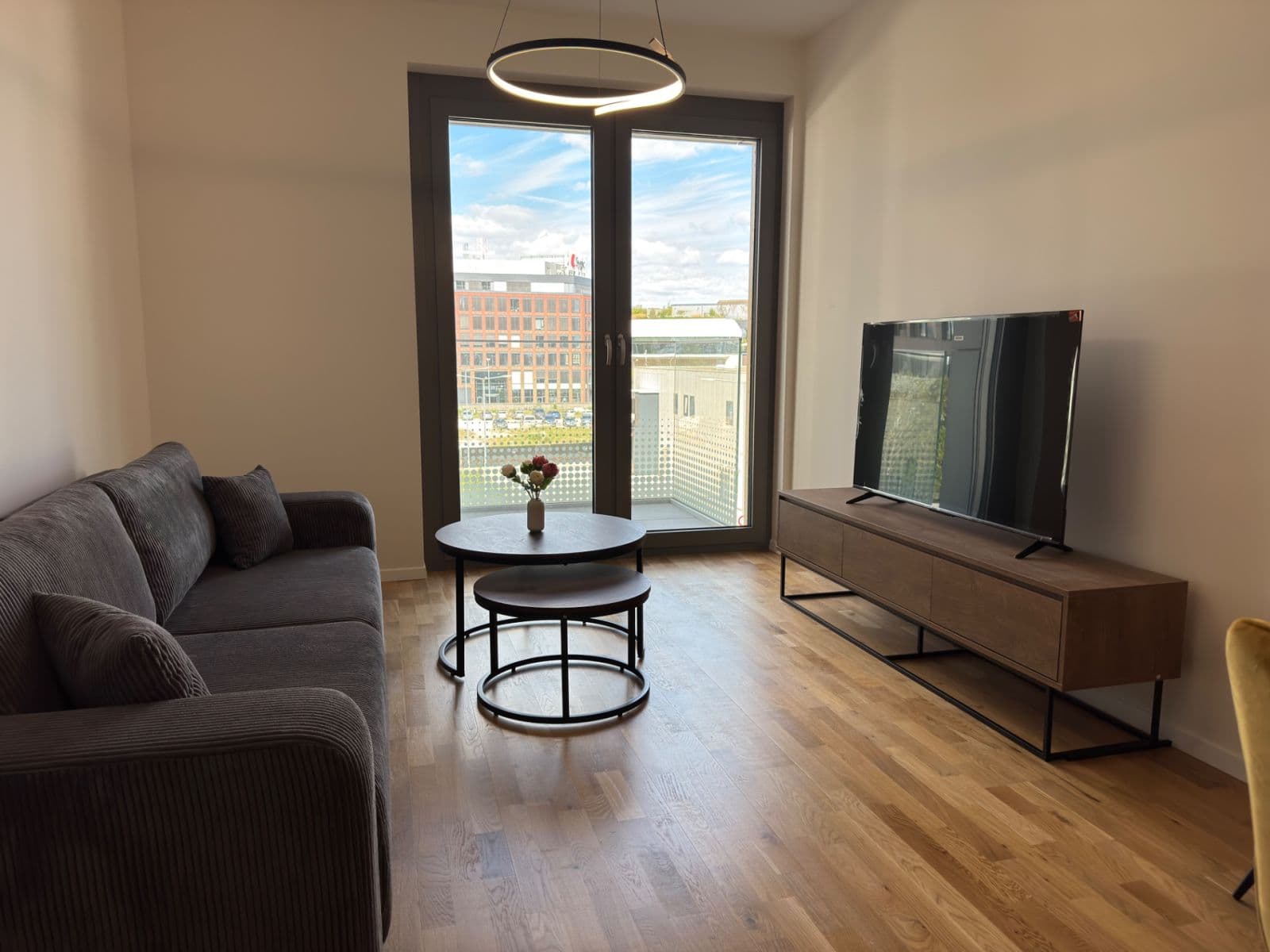 Prenájom bytu 2-izbový 52 m², Bottova, Bratislava - mestská časť Staré Mesto, Bratislavský kraj Prenájom bytu 2-izbový 52 m², Bottova, Bratislava - mestská časť Staré Mesto, Bratislavský kraj