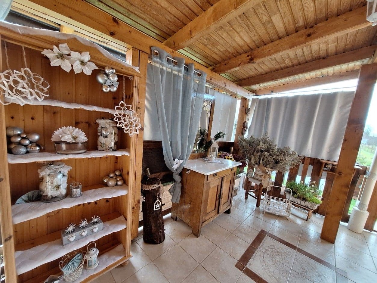 Predaj domu 112 m², pozemek 2.700 m², Májová, Jacovce, Nitriansky kraj Predaj domu 112 m², pozemek 2.700 m², Májová, Jacovce, Nitriansky kraj